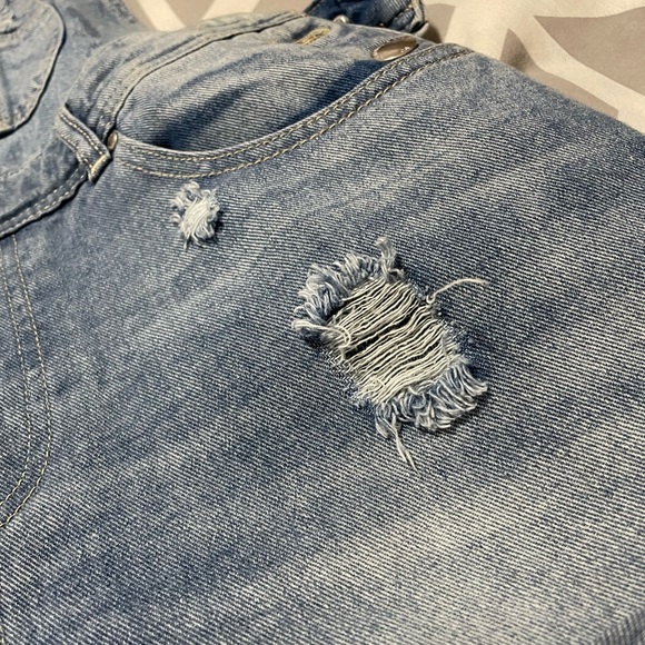 demin overalls - Picture 3 of 4